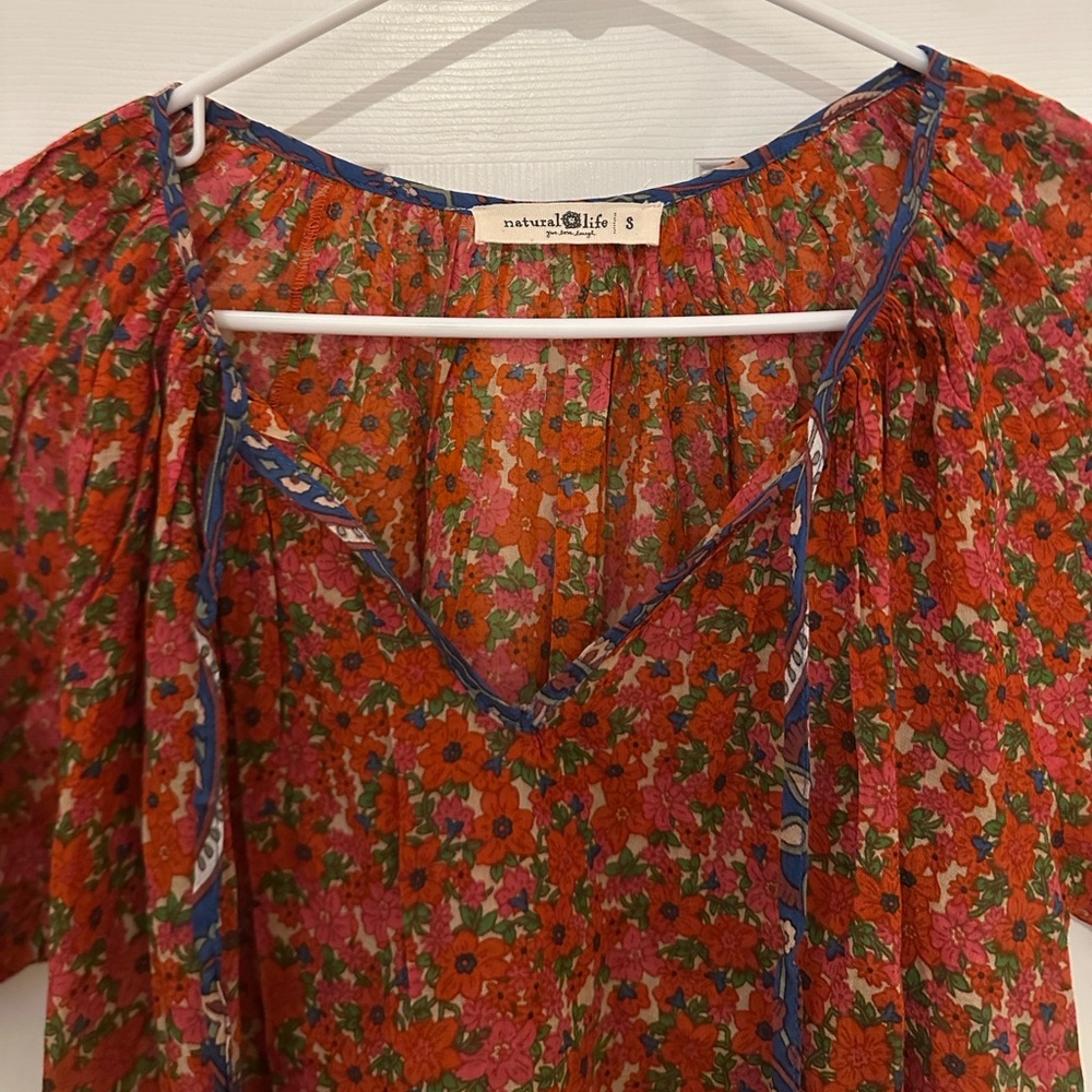 Natural Life Floral puff sleeve Peasant Blouse